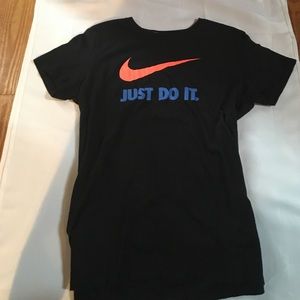 Nike t-shirt